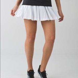 Lululemon Pleat to Street skirt 6